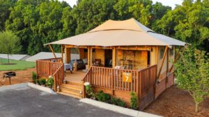 YALA luxurious Stardust glamping tent with bathroom