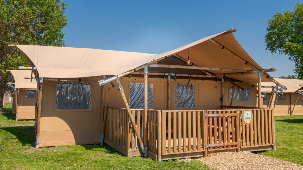 YALA Dreamer safari tents glamping experience