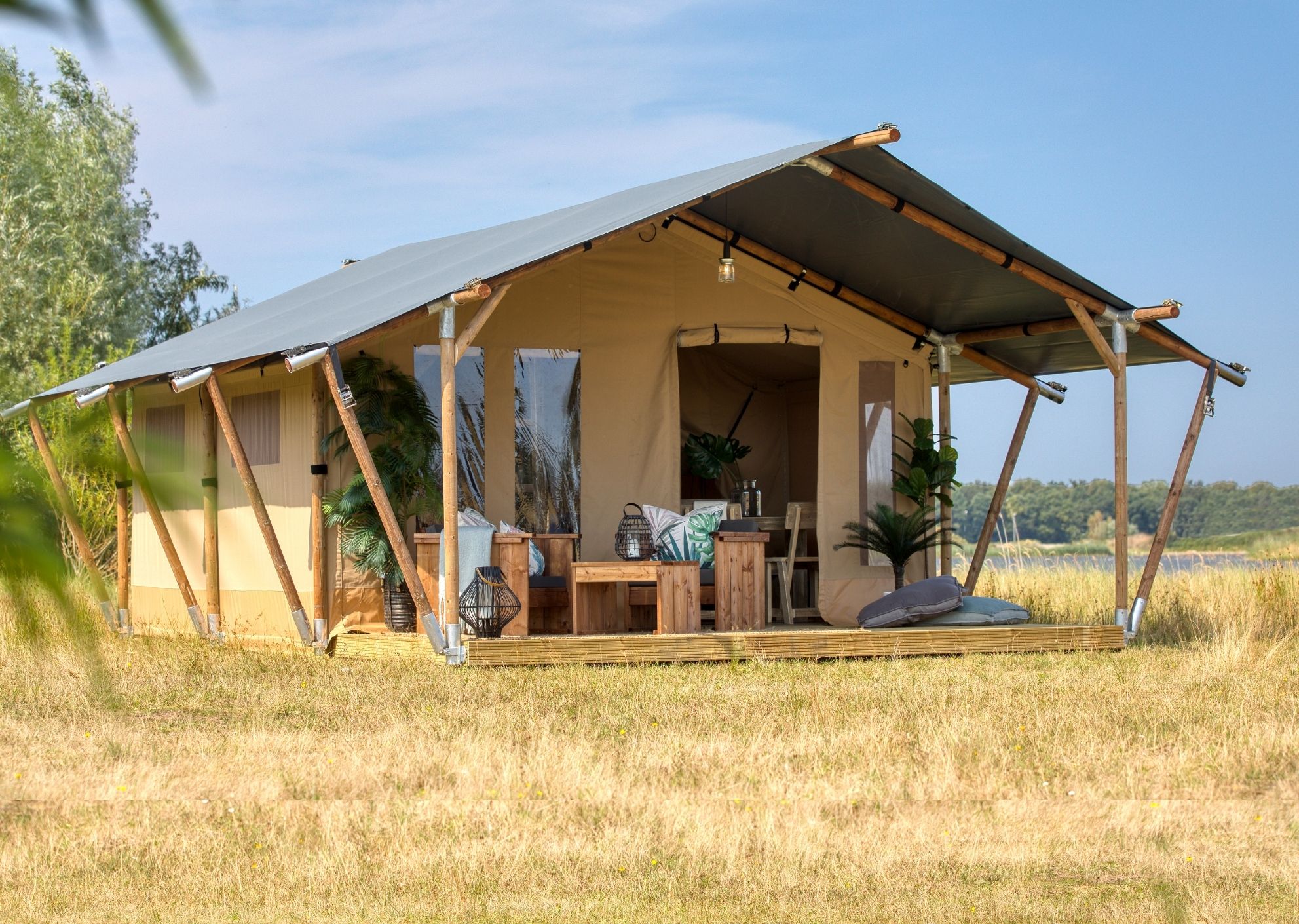 Van toepassing Zeker Classificeren Buy Safari tents? Luxery lodges for sale | YALA